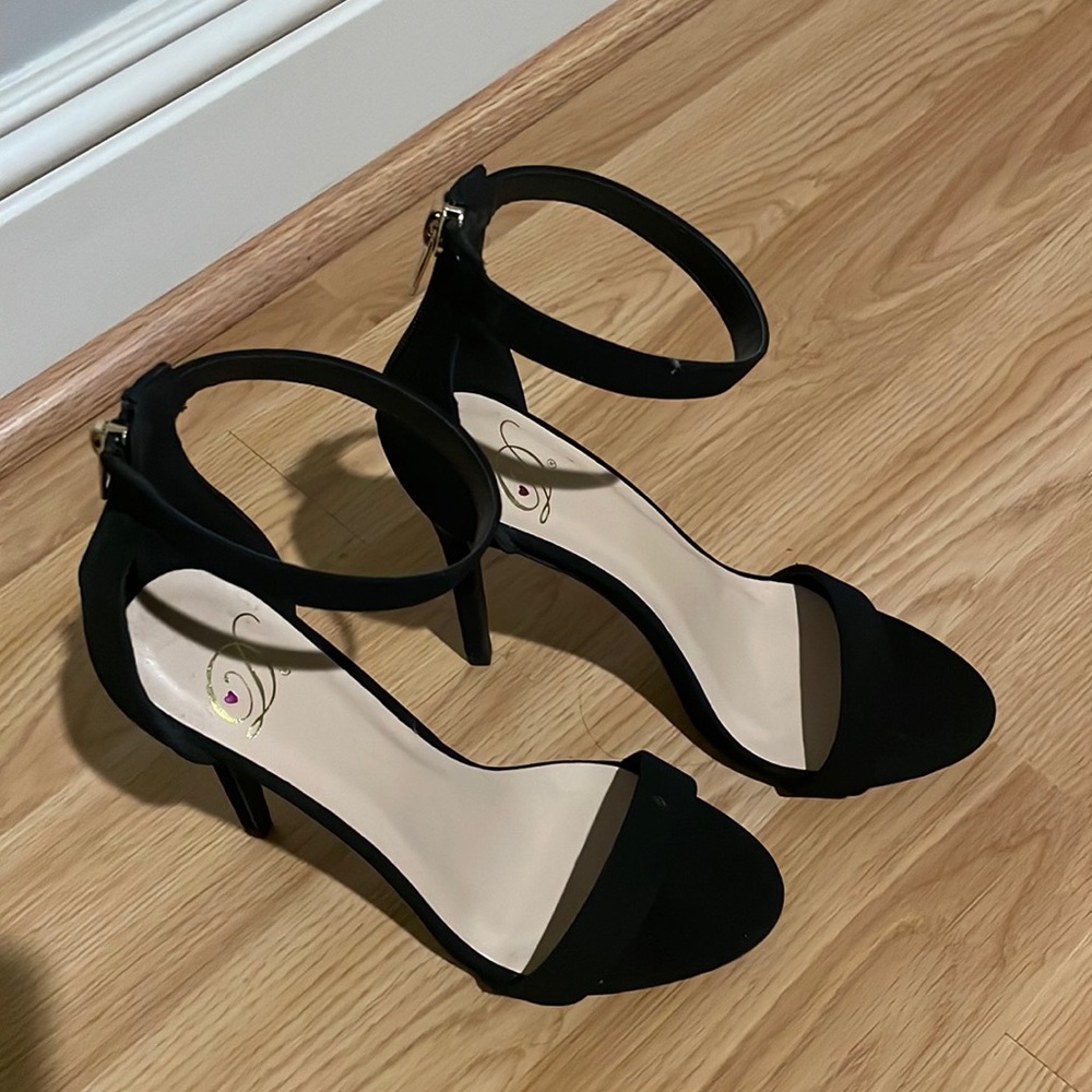 Black sandal high heel